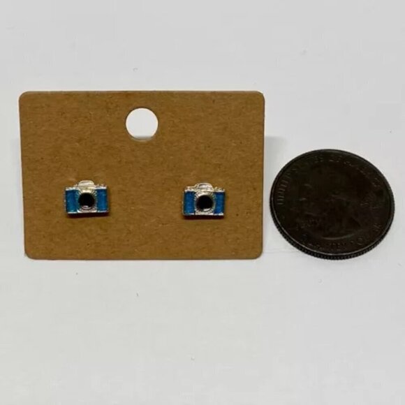 Claire's Sensitive Solutions Camera Earrings Pink Blue Photo Cameras 2 Pairs New - Picture 7 of 9